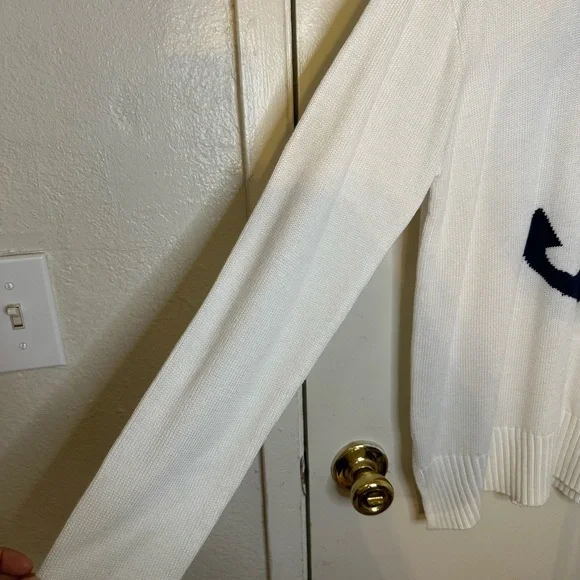 C&C California White Sweater with Navy Anchor - Picture 4 of 8